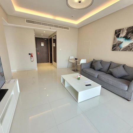 Sunday Luxury Downtown Adliya Formerly Jewel Hotel Manama Dış mekan fotoğraf