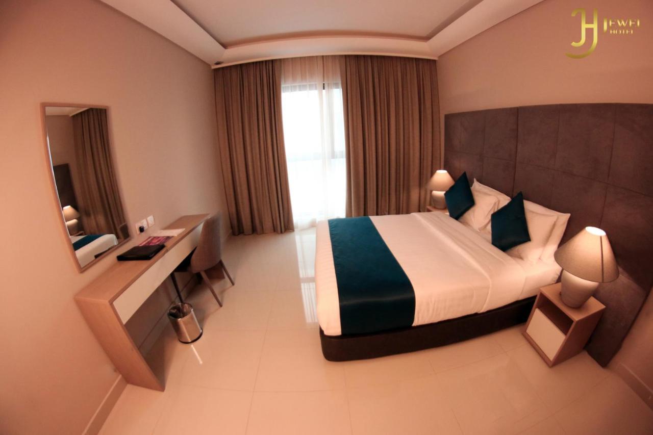 Sunday Luxury Downtown Adliya Formerly Jewel Hotel Manama Dış mekan fotoğraf