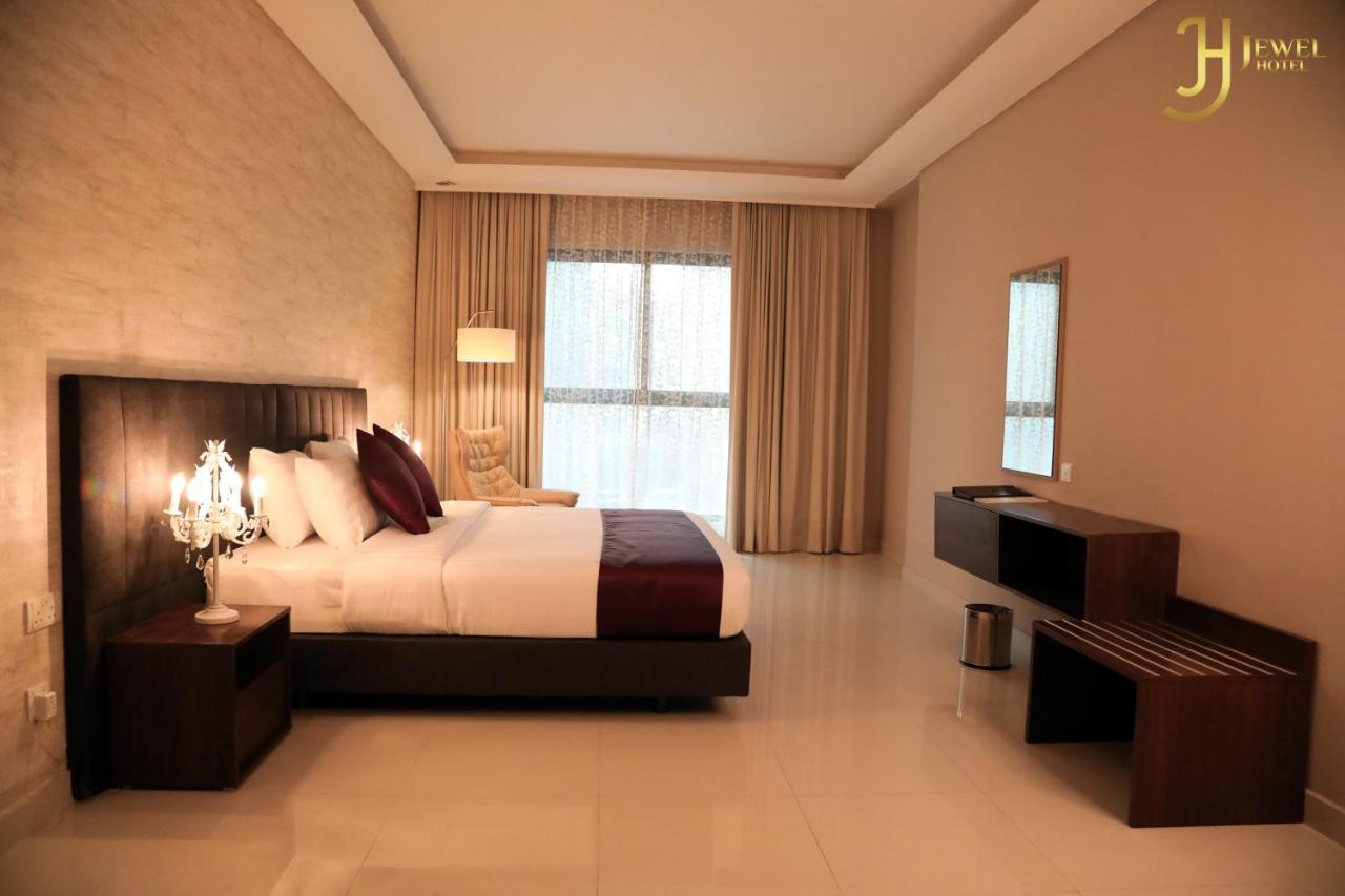Sunday Luxury Downtown Adliya Formerly Jewel Hotel Manama Dış mekan fotoğraf