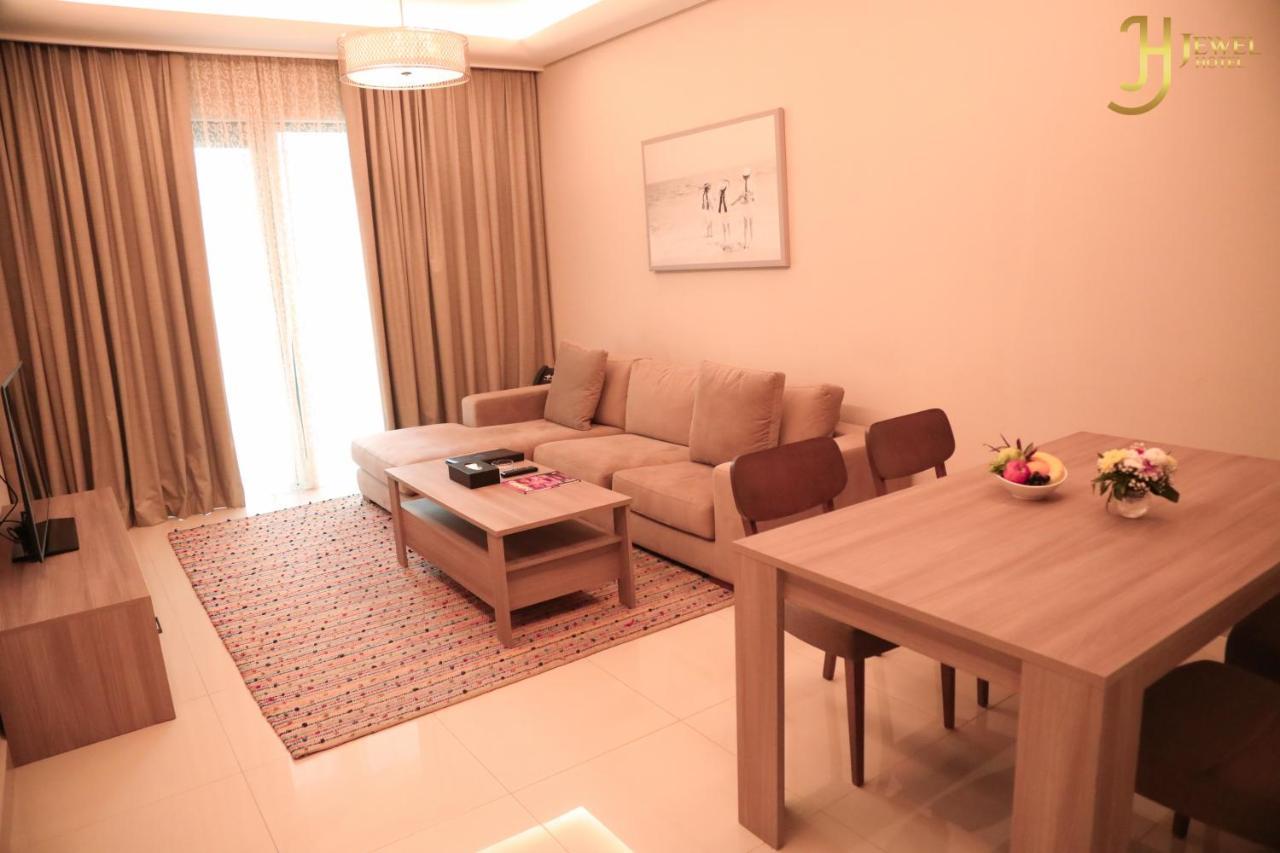 Sunday Luxury Downtown Adliya Formerly Jewel Hotel Manama Dış mekan fotoğraf