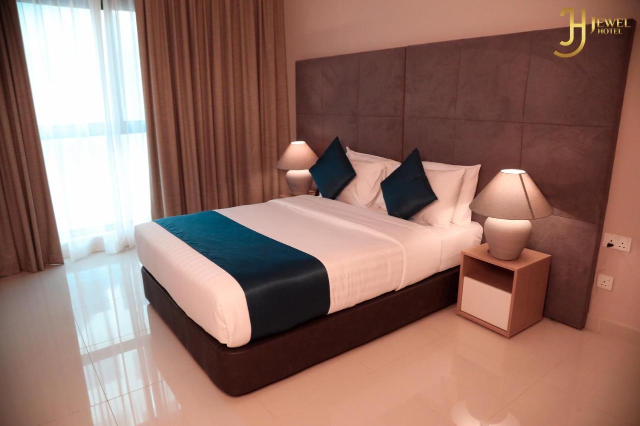 Sunday Luxury Downtown Adliya Formerly Jewel Hotel Manama Dış mekan fotoğraf